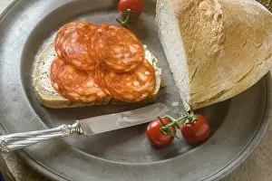 Meat Products Image Drucke: Chorizo on a slice of bread