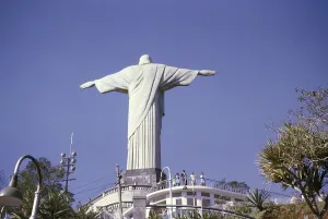 Christ The Redeemer Statue Drucke: Christ the Redeemer statue, Rio de Janeiro, Brazil, South America 1962, South America