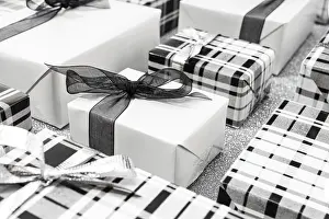 Advent Season Background Drucke: Christmas gift boxes background