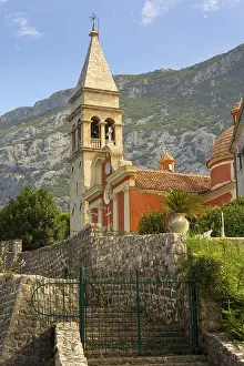 Drucke von Kirche St. Eustachius Sommerpostkartenansicht, Dobrota, Kotor Montenegro Montenegro Drucke: Kirche St. Eustachius Sommerpostkartenansicht