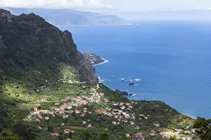 Uninhabited Coastal Landscape Drucke: Cliffs at Arco de Sao Jorge