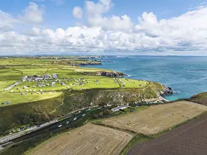 Welsh Countryside Landscape Drucke: Cliffs and Fields over Porthclais from a drone