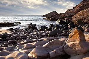 Uninhabited Rocky Shore Drucke: Cliffs and K