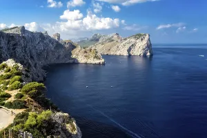 Balearic Islands Landscape Drucke: Cliffs on Majorca