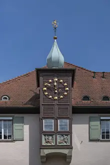 European Clock Towers Drucke: Clock tower with figures from the trade