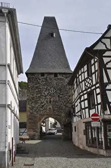 Rheinland Pfalz Historic District Drucke: Clock tower, half-timbered house
