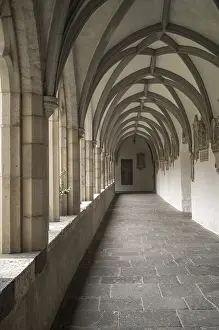 Bilder Datiert 15. August 2024: Ein Teil eines Klosterhofs.