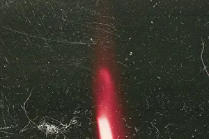 Colorful Wall Art Drucke: Close up abstract red flame scratched surface