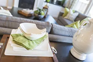 Close Up Table Setting Drucke: Close up abstract of table setting in new house