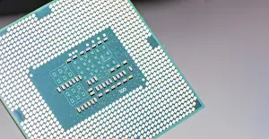 Close Up Computer Hardware Drucke: Close up of contacts of a computer microprocessor