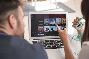 Leisure Time Entertainment Drucke: Close up laptop with spotify app