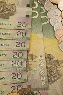Close Up Of Currency Drucke: Close-up of reverse side of green