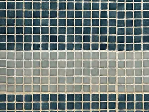 Urban Architecture Design Drucke: A close-up view of a wall featuring a pattern of square tiles