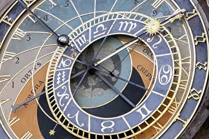 Czech Republic Landmark Drucke: Close up view of the astronomical clock of Prague