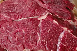 Macro View Of Steak Drucke: Closeup view of raw beef neck