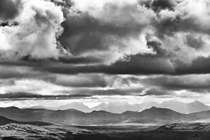 Cloudy Norway Landscape Drucke: Cloud atmosphere in the mountains