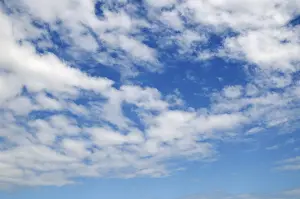 Nice Weather Forecast Drucke: Cloud filled blue sky