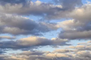 Cloudy Sky Over Lake Constance Drucke: Cloud formation over Lake Constance