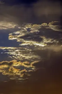 Cloudy Skies In Southern Germany Drucke: Cloud formations in the evening, Bavaria, Germany