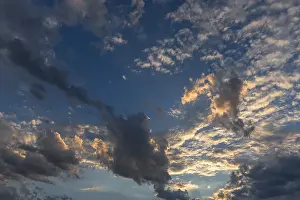 Evening Sky Germany Drucke: Cloud formations in the evening sky
