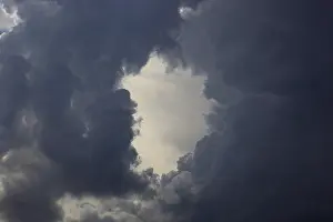 Dark Clouds Drucke: Cloud Hole, Thunderclouds