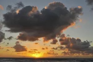 Cloudy Atlantic Ocean Drucke: Clouded sky above the Atlantic Ocean