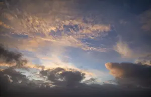 North Frisia Landscape Drucke: Clouds in the evening light, beach Rotes Kliff
