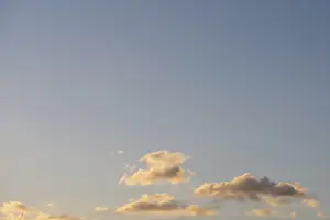 Central European Atmosphere Drucke: Clouds lit by the sun, evening sky