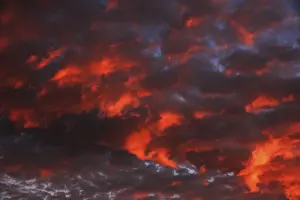 Cloud Formation Images Drucke: Clouds in the sky at dawn, Germany