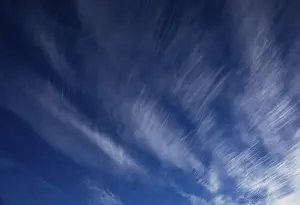 Cloudy Blue Skies Drucke: Cloudy sky, cirrus clouds or feather clouds