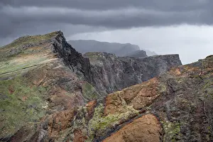 Deserted Cliff Landscape Drucke: Coastal Landscape, Steep Cliffs