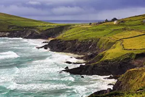 Dingle Peninsula Coastline Drucke: Coastline with cliffs, Slea Head viewpoint
