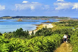 Coastal Region Images Drucke: Coastline with footpath, Spring Clouds