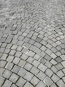 Urban Paving Stone Drucke: A cobblestone texture image