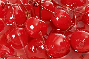 Full Frame Food Photography Drucke: Cocktail cherries, full frame
