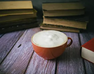 Education Background Drucke: Coffee and books