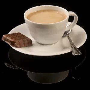 Grocery Store Beverages Drucke: Coffee with chocolate