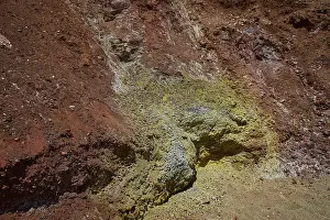 Cyclades Islands Scenery Drucke: Colored geological formations in close-ups