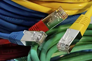Computer Hardware Equipment Drucke: Coloured network cables for computer