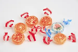 Studio Shot Sweets Drucke: Colourful fruit candy, sweets