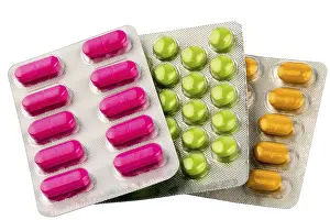Colourful Tablets Drucke: Colourful tablets in blister packaging