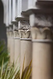 Marrakech Residential Building Drucke: Columns in Riad, Column, traditional