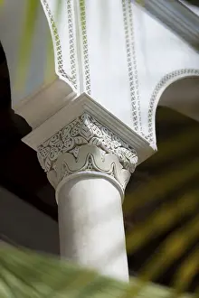 Traditional Moroccan Columns Drucke: Columns in Riad, Column, traditional