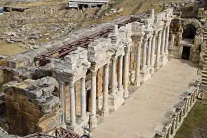 Historic City Center Turkey Drucke: Columns on the stage of the amphitheater
