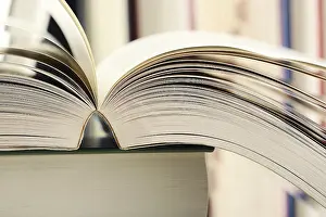 Educational Institution Scene Drucke: Composition with books on the table
