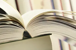 Educational Institution Scene Drucke: Composition with books on the table