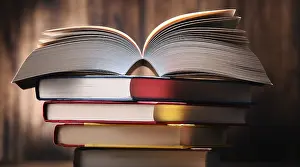 Composition With Books Drucke: Composition with books on the table