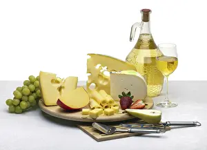 Food Photography Composition Drucke: Composition of cheese, grapes