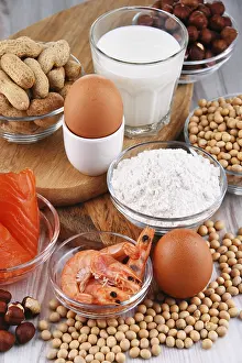 Seafood Nutrition Drucke: Composition with common food allergens including egg