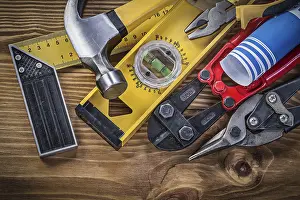 Wooden Board Composition Drucke: Composition of construction tools on wooden board directly above
